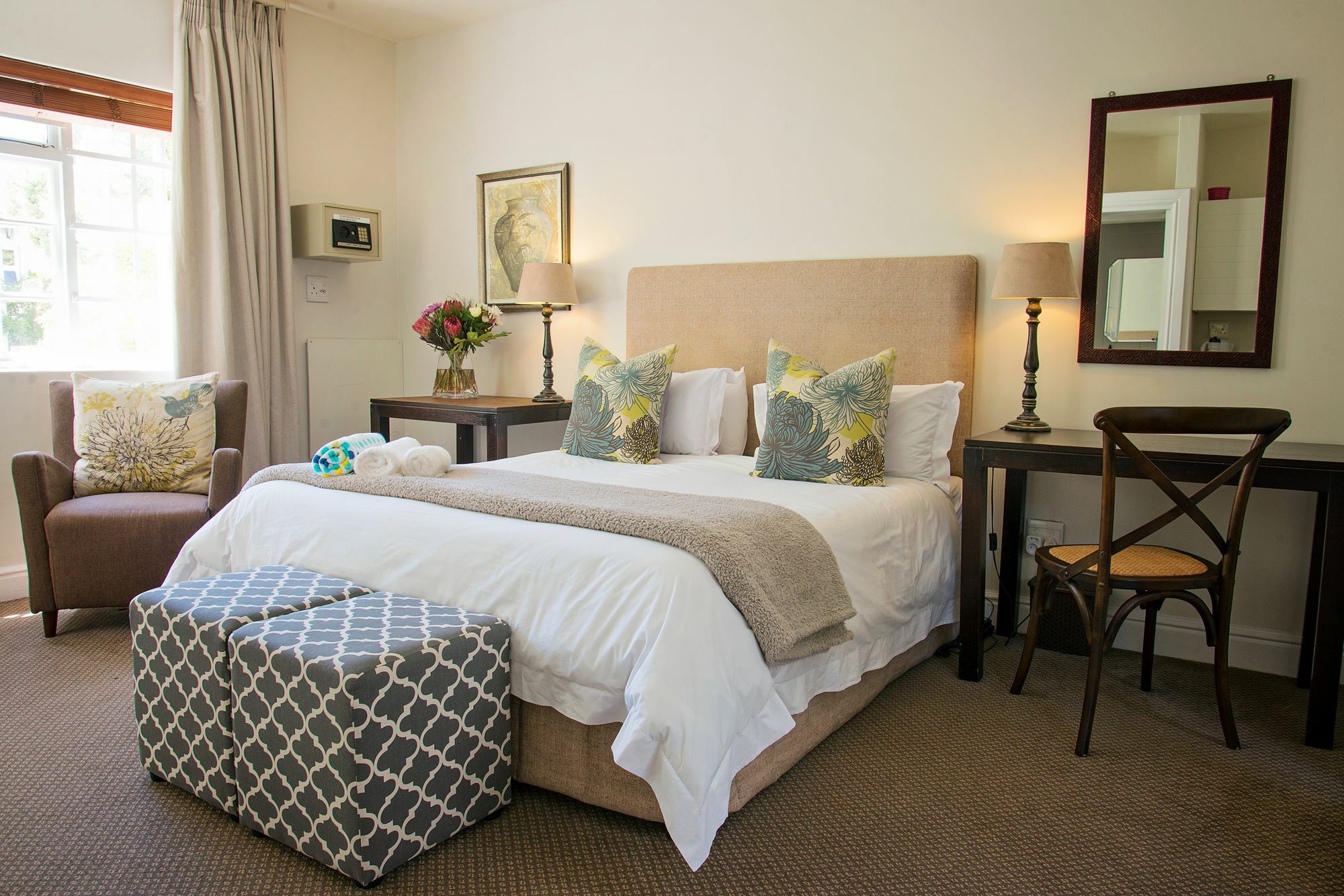 First Avenue Guesthouse Порт-Элизабет Экстерьер фото