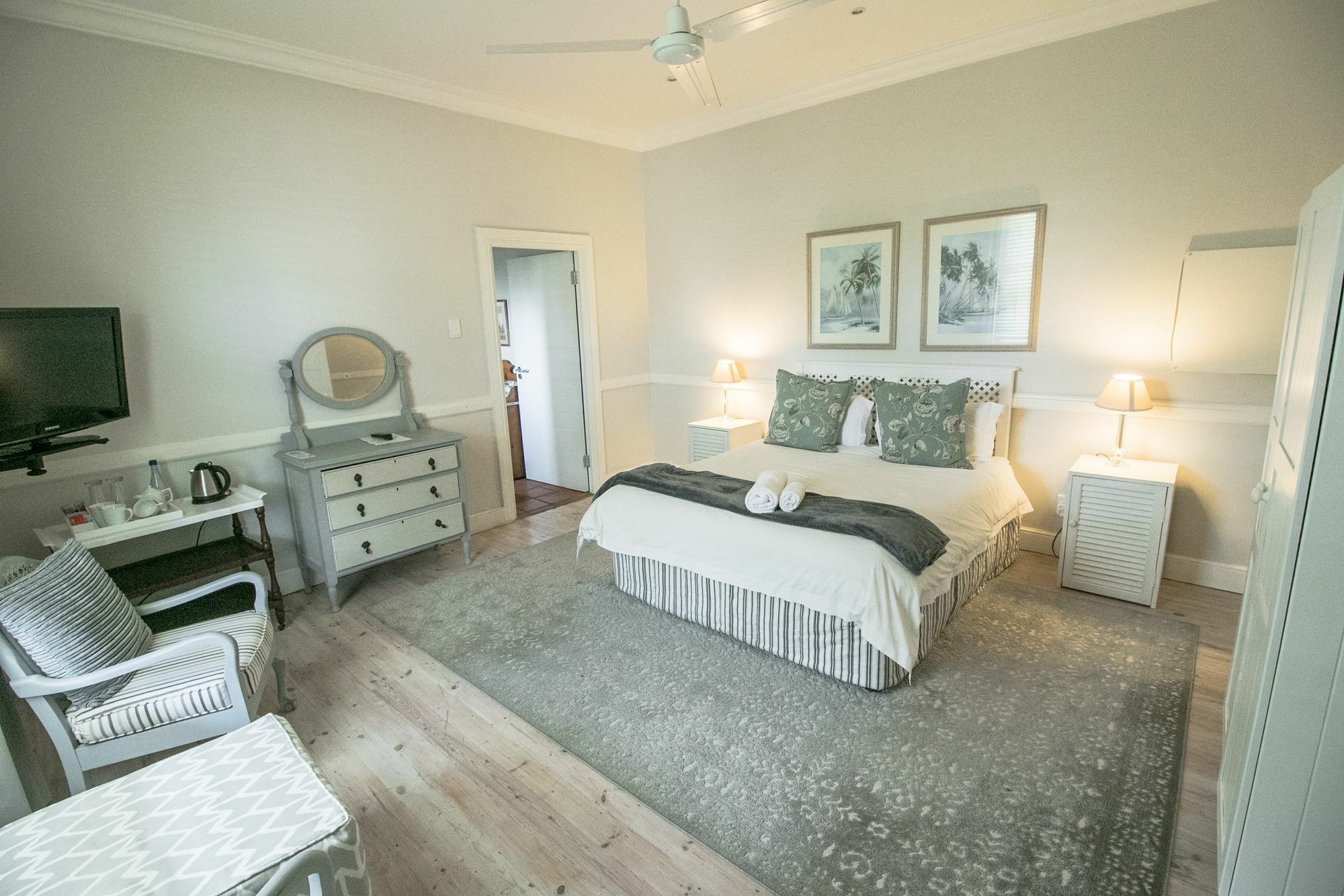 First Avenue Guesthouse Порт-Элизабет Экстерьер фото