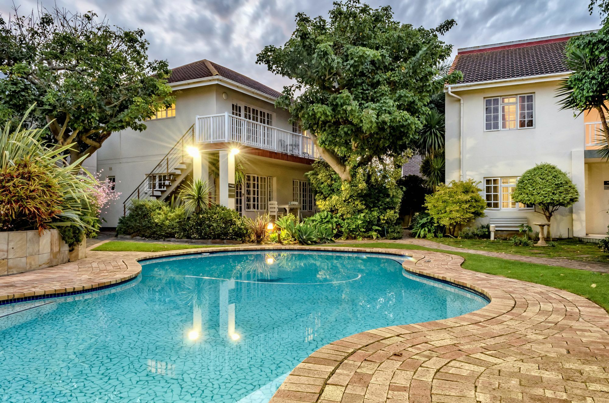 First Avenue Guesthouse Порт-Элизабет Экстерьер фото